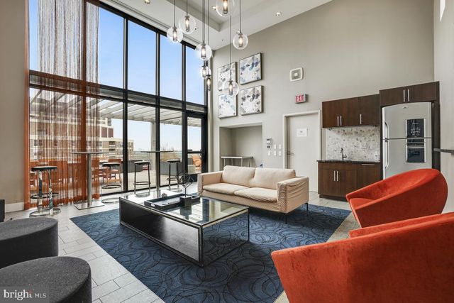 $251,500 | 1320 Fenwick Lane, Unit 406, Silver Spring, MD 20910