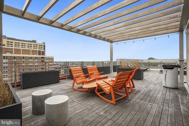 $251,500 | 1320 Fenwick Lane, Unit 406, Silver Spring, MD 20910