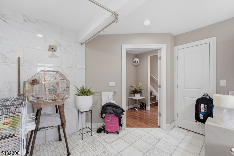 32 Willard Street Garfield, NJ 07026 - Photo 16 of 31