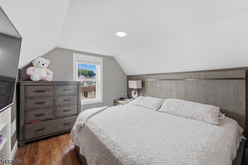 32 Willard Street Garfield, NJ 07026 - Photo 19 of 31