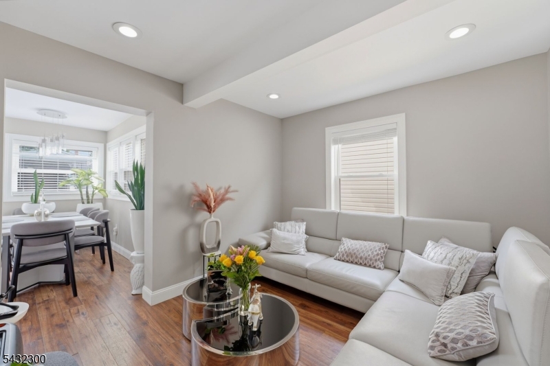 32 Willard Street Garfield, NJ 07026 - Photo 6 of 31