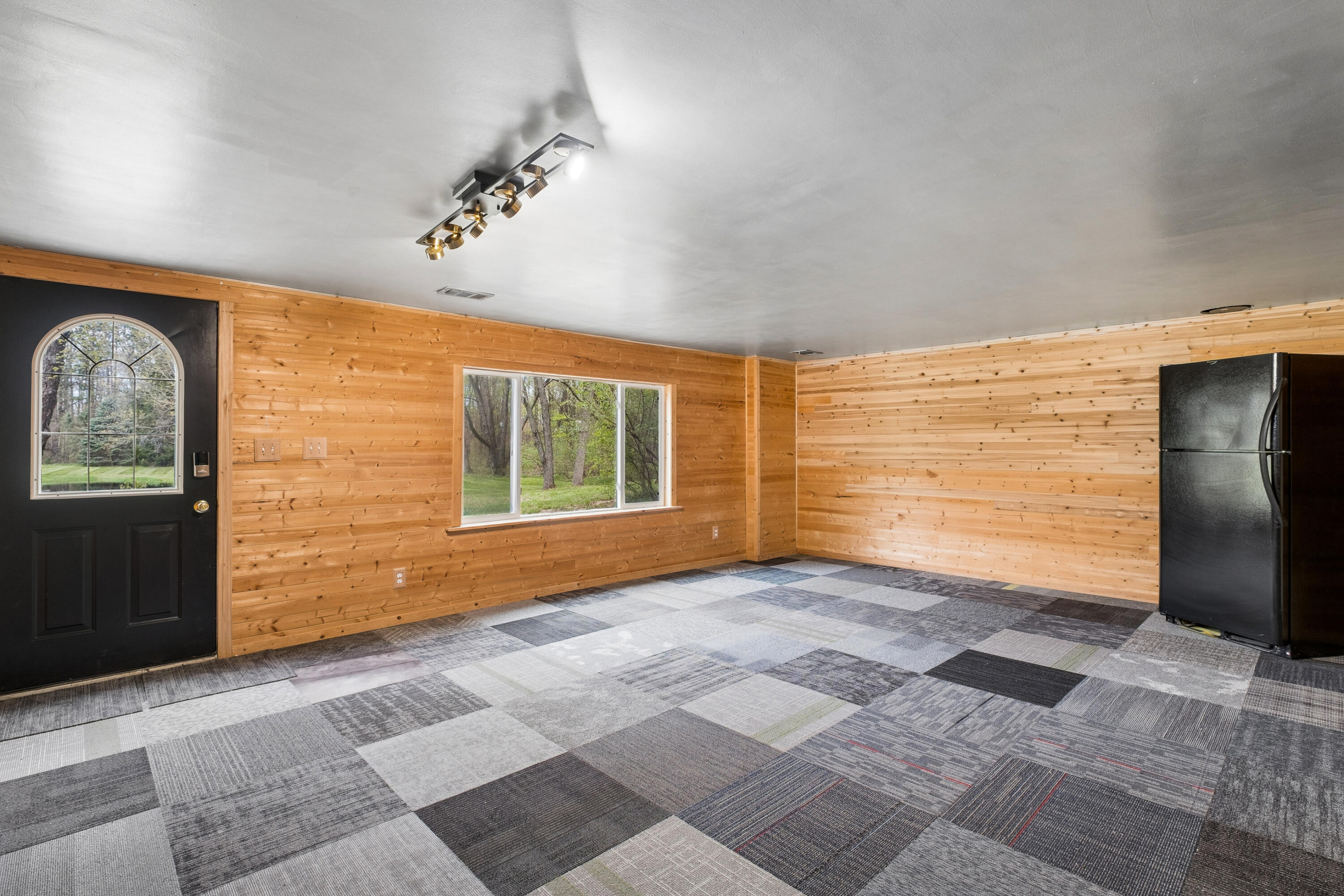 3378 West Klees Road Stanton, MI 48888 - Photo 9 of 23 Photo-28