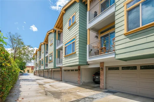 $3,750 | 825 West Duarte Road, Unit C, Monrovia, CA 91016