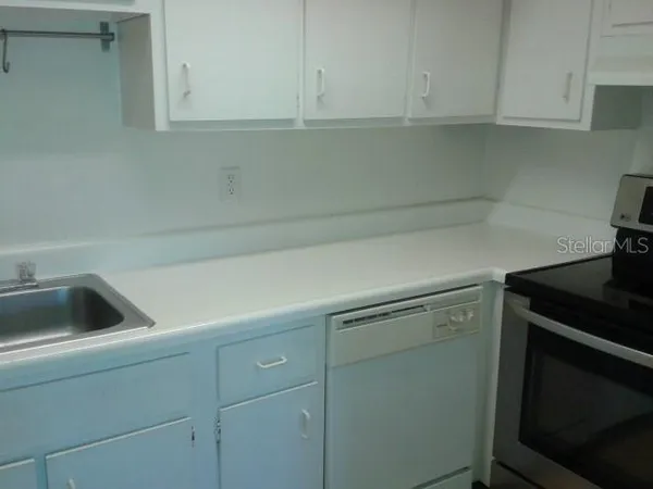 $999 | 2517 Caper Lane, Unit 203, Maitland, FL 32751