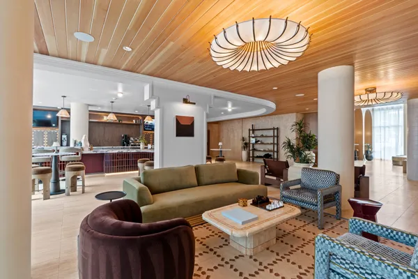 $4,000 | 2323 South Lamar Boulevard, Unit 505, Austin, TX 78704