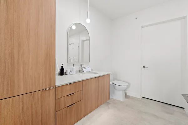 $4,000 | 2323 South Lamar Boulevard, Unit 505, Austin, TX 78704