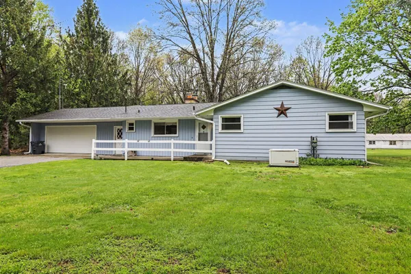 $425,000 | 8690 East Main Street, Galesburg, MI 49053