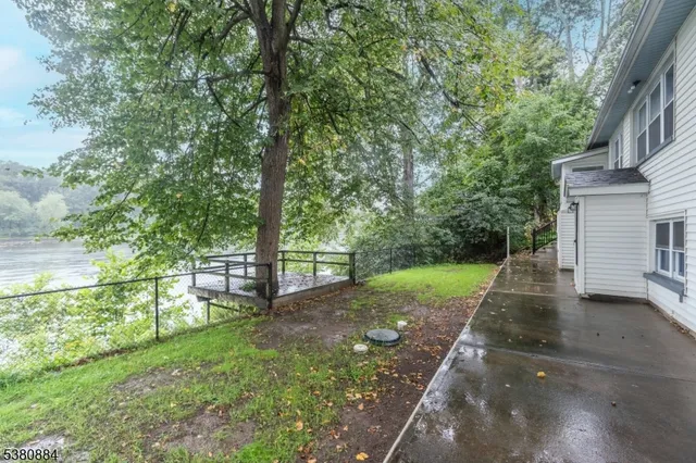 $335,000 | 36 Highway 46, Columbia, NJ 07832