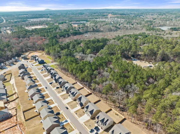 $2,900 | 755 Lakehaven Lane, Loganville, GA 30052