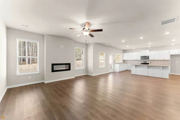 $2,900 | 755 Lakehaven Lane, Loganville, GA 30052