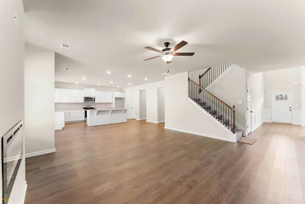 $2,900 | 755 Lakehaven Lane, Loganville, GA 30052