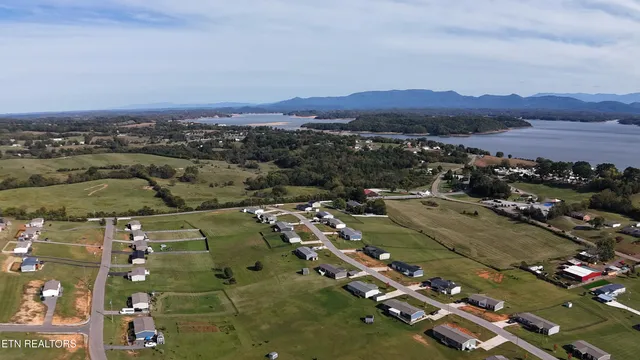 $299,900 | 671 Towers Drive, Dandridge, TN 37725