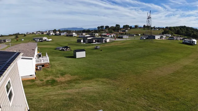 $299,900 | 671 Towers Drive, Dandridge, TN 37725