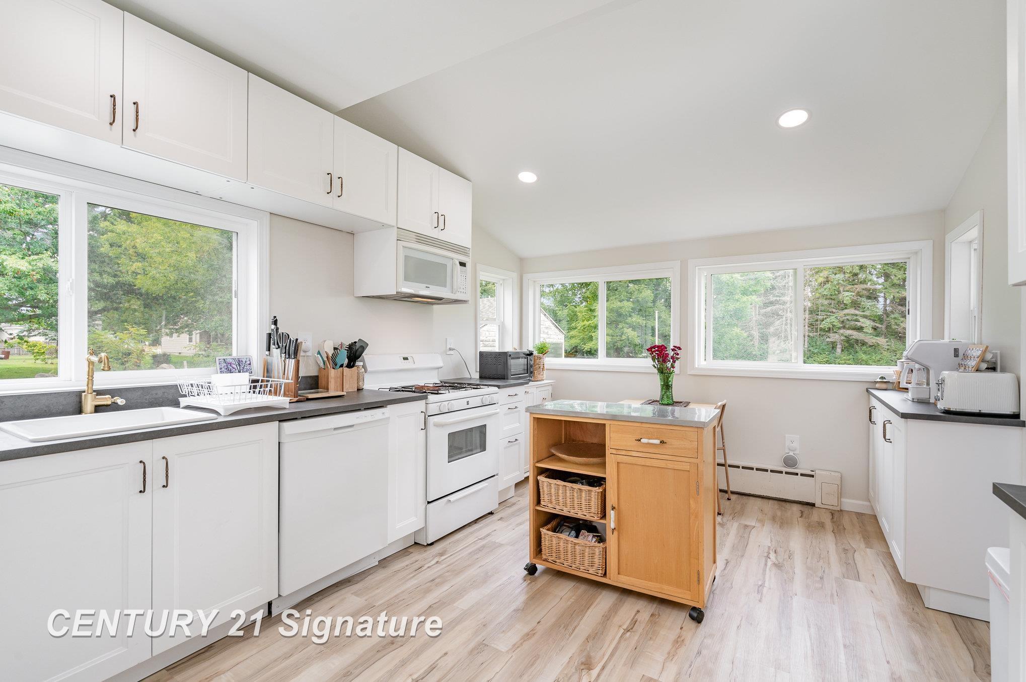 1569 South Finn Road Munger, MI 48747 - Photo 7 of 29 50155196-1536ebb5-a4c9-4cda-a393-dc6813dd4ff8.JPG