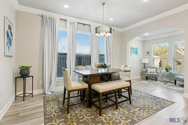 $375,000 | 8898 Dalwood Drive, Denham Springs, LA 70726