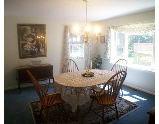 323 Tinkham Road Springfield, MA 01129 - Photo 5 of 10 Gallery Image 5