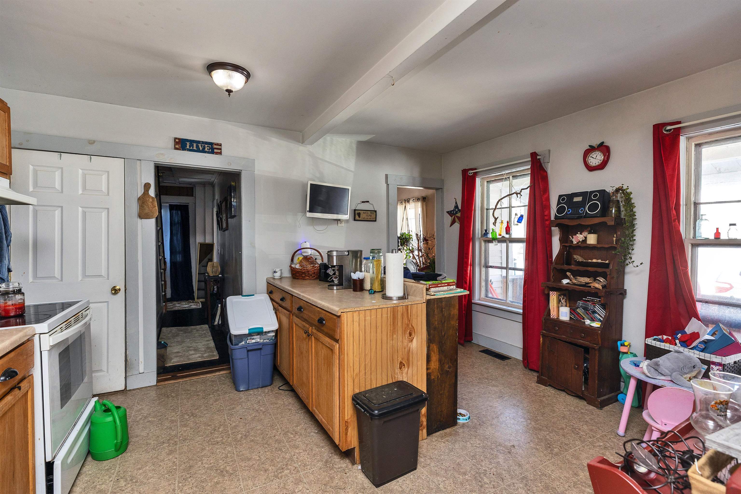 19 Russell Street Wilton, NH 03086 - Photo 26 of 55