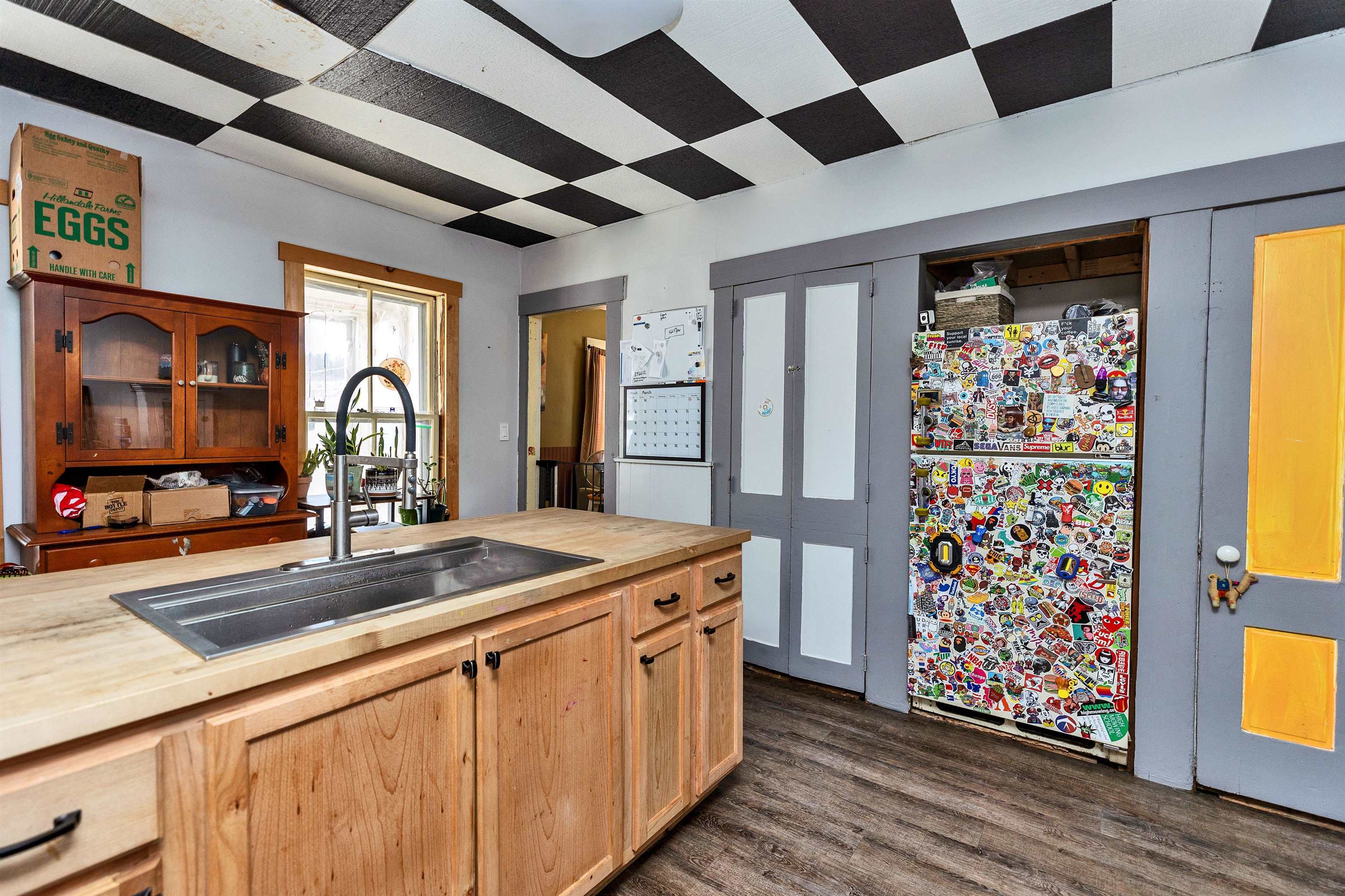 19 Russell Street Wilton, NH 03086 - Photo 6 of 55