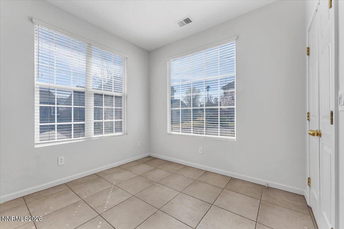 10543 Iron Point Circle Reno, NV 89521 - Photo 10 of 26 14-10543 Iron Point Cr Reno NV 89521 (14