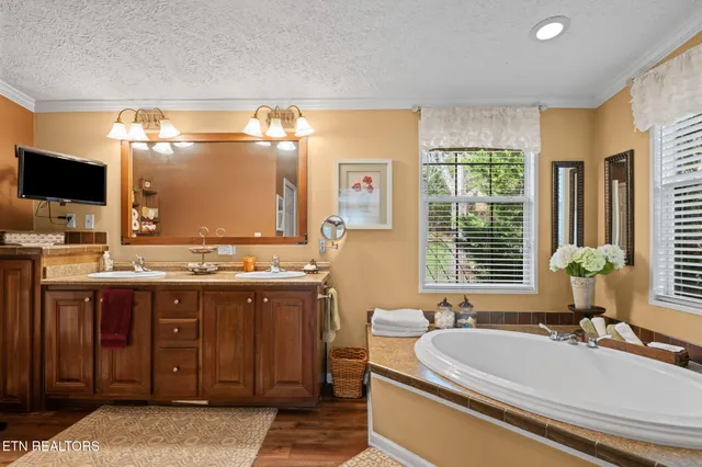 $349,900 | 111 Kanott Lane, Maynardville, TN 37807