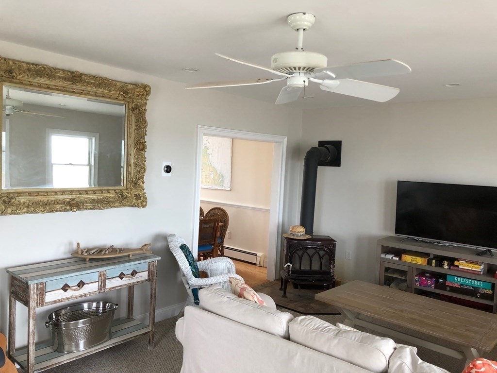 121 Glades Road Scituate, MA 02066 - Photo 6 of 38 Gallery Image 6