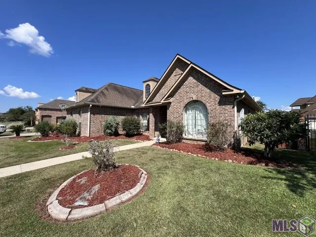 $3,195 | Undisclosed Address, Zachary, LA 70791