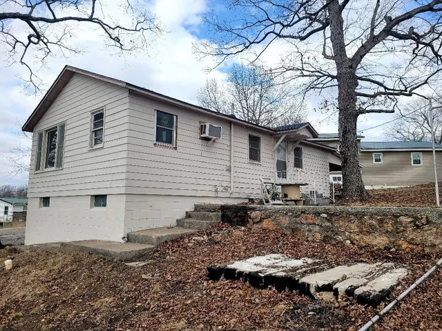 $160,000 | 26279 Waterview Drive, Warsaw, MO 65355