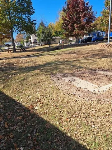 $160,000 | 26279 Waterview Drive, Warsaw, MO 65355