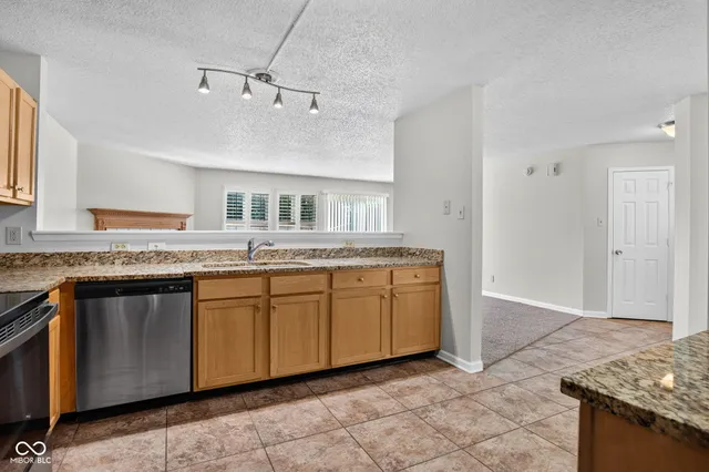 $1,900 | 6666 Black Antler Circle, Indianapolis, IN 46217