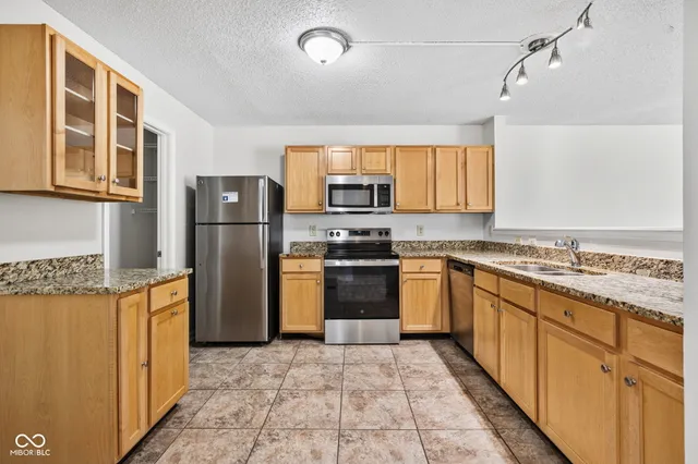 $1,900 | 6666 Black Antler Circle, Indianapolis, IN 46217