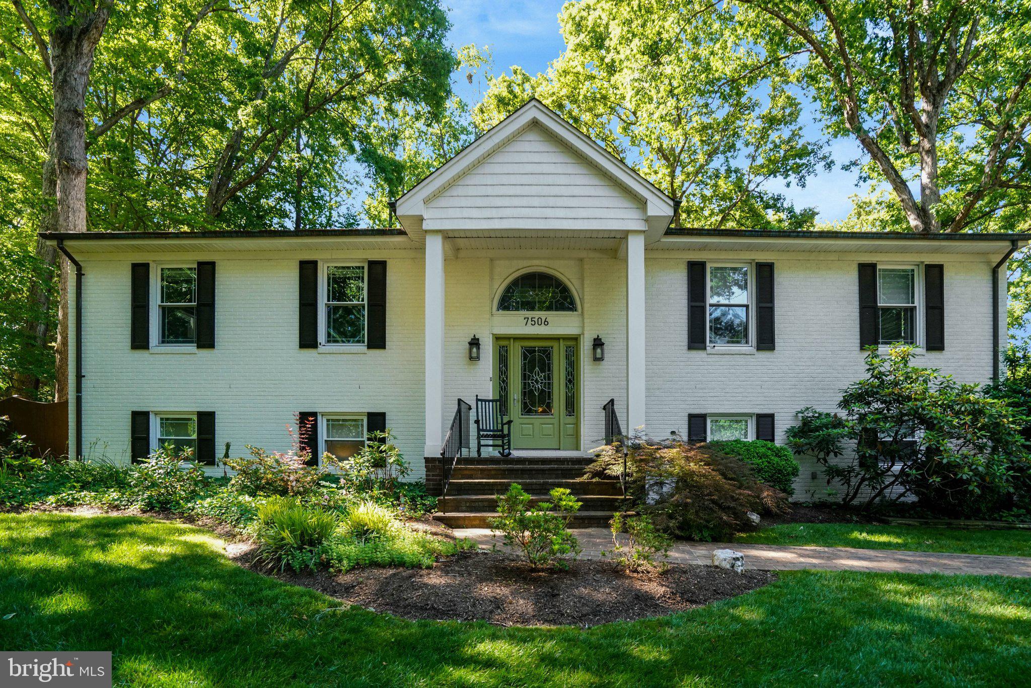 7506 Oriole Avenue Springfield, VA 22150 - Photo 1 of 6