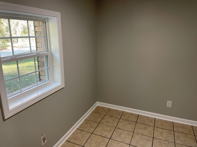 142 Crescent Road Greenwood, SC 29649 - Photo 25 of 27 Gallery Image 25