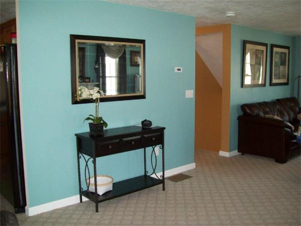 17 Pearlbush Path Worcester, MA 01607 - Photo 5 of 10 Gallery Image 5