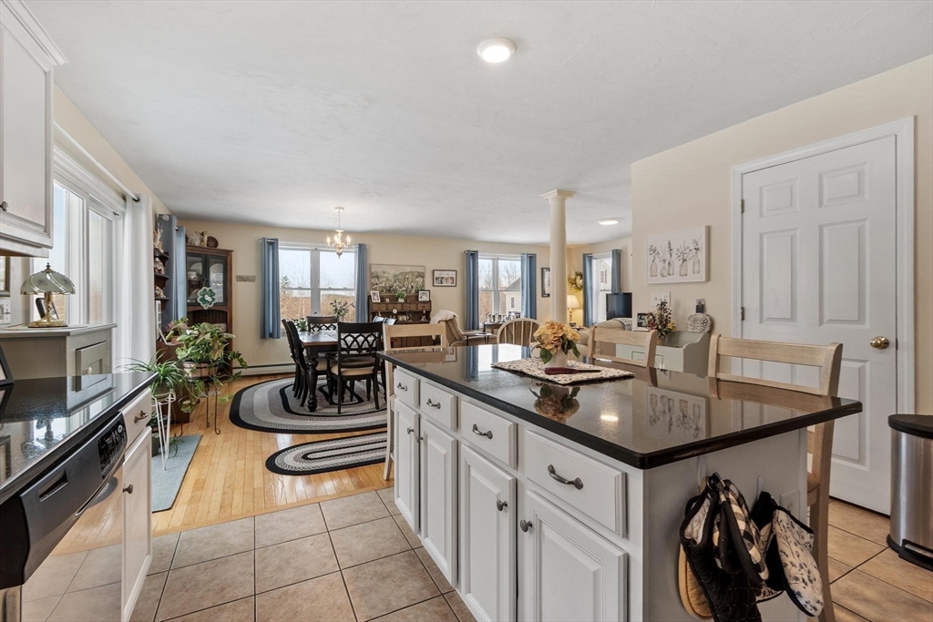 278 Oakham Road Barre, MA 01005 - Photo 7 of 31 Gallery Image 7