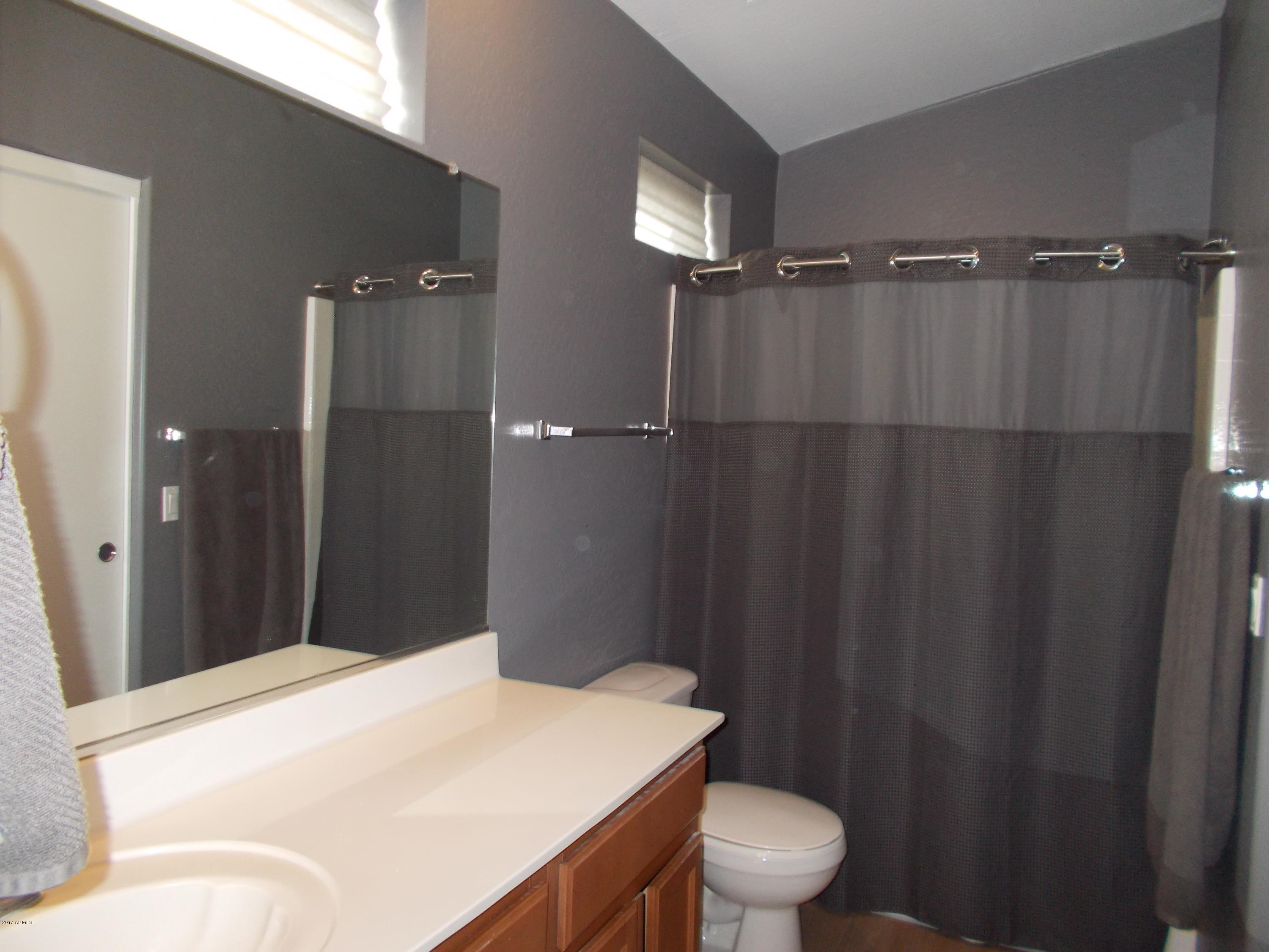 2150 East Bell Road, Unit 1149 Phoenix, AZ 85022 - Photo 17 of 30 MASTER BATHROOM