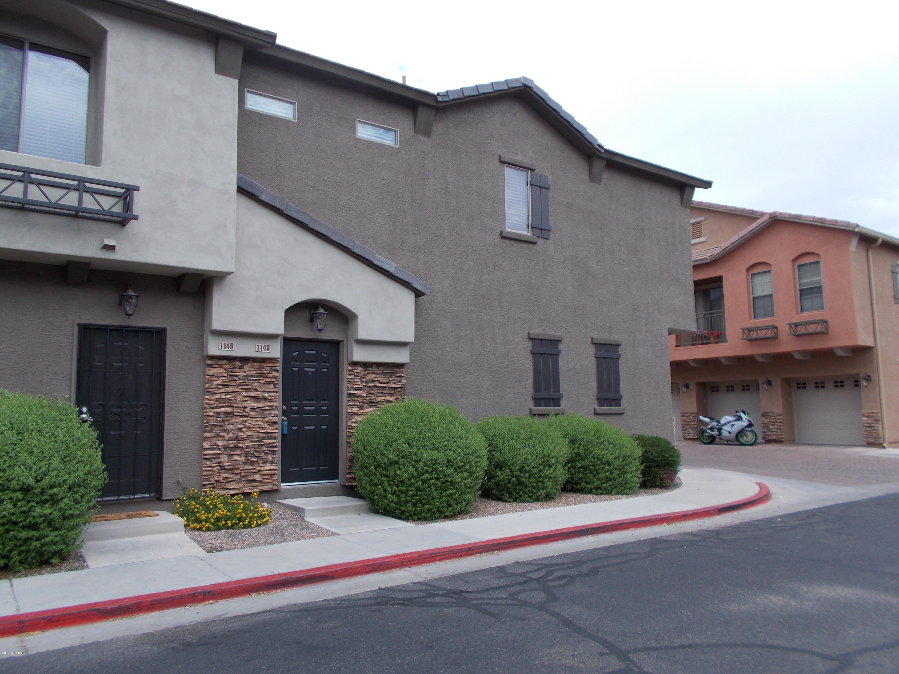 2150 East Bell Road, Unit 1149 Phoenix, AZ 85022 - Photo 2 of 30 FRONT OF BUILDING