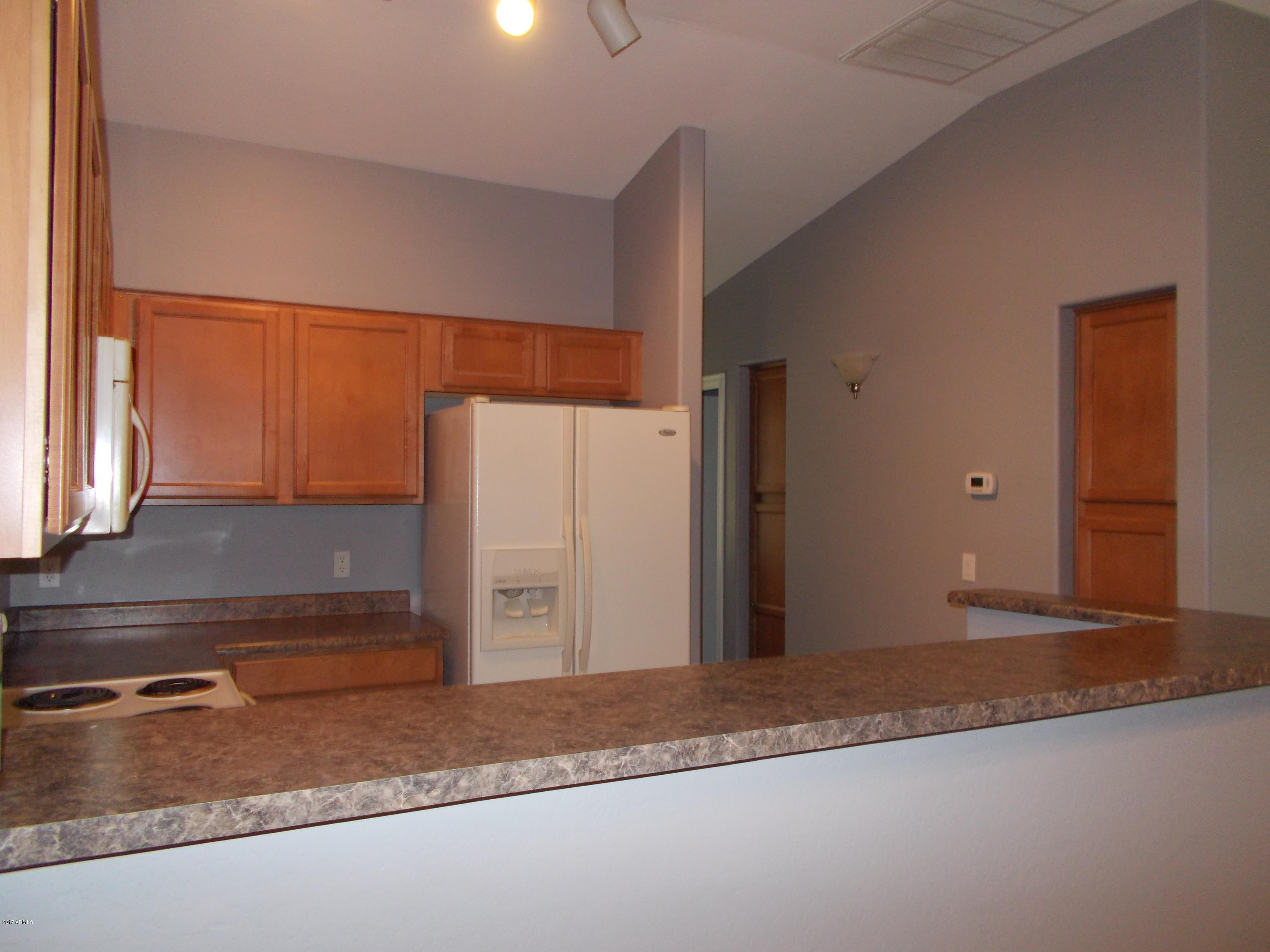2150 East Bell Road, Unit 1149 Phoenix, AZ 85022 - Photo 21 of 30 KITCHEN