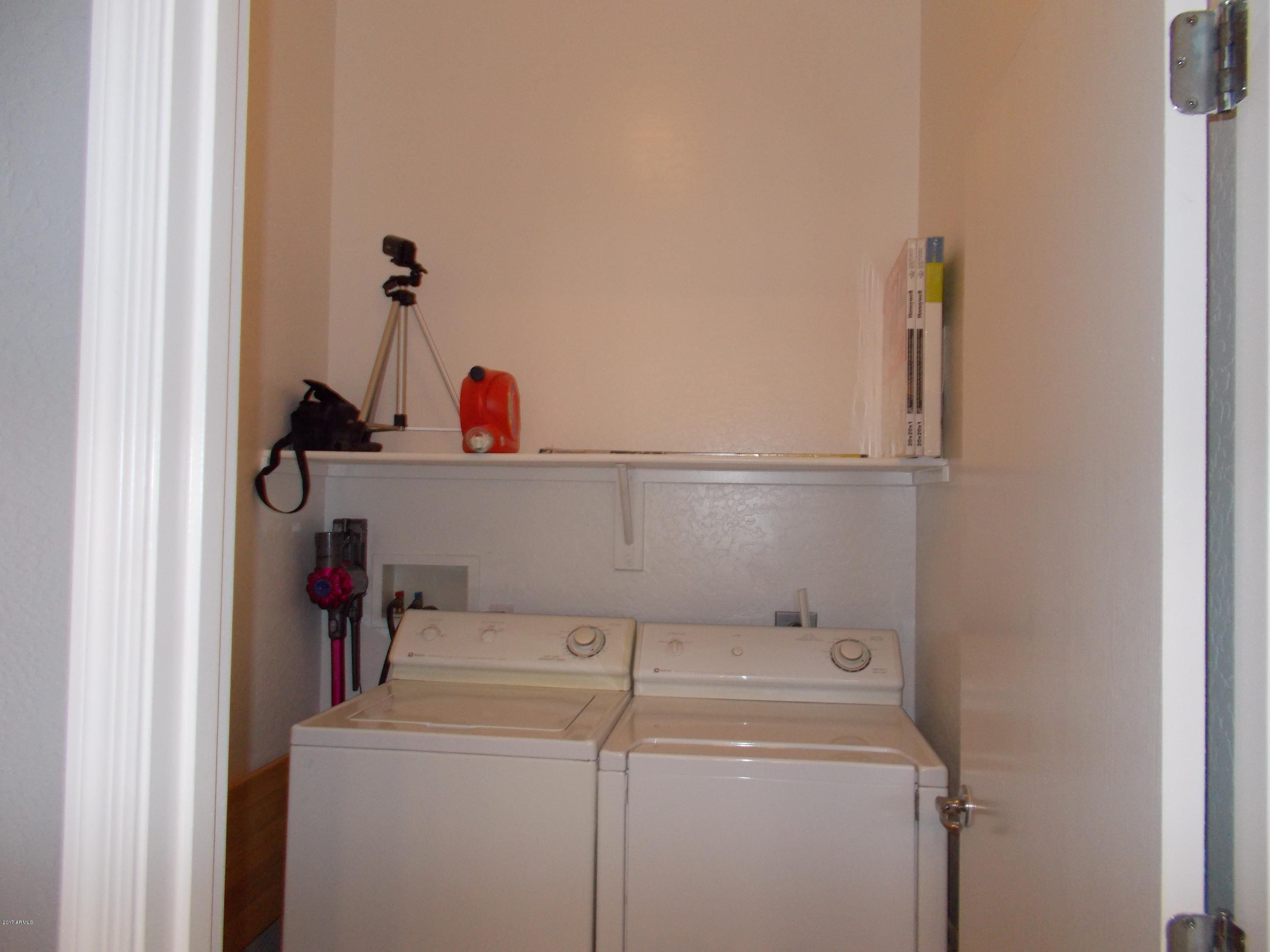2150 East Bell Road, Unit 1149 Phoenix, AZ 85022 - Photo 24 of 30 LAUNDRY ROOM