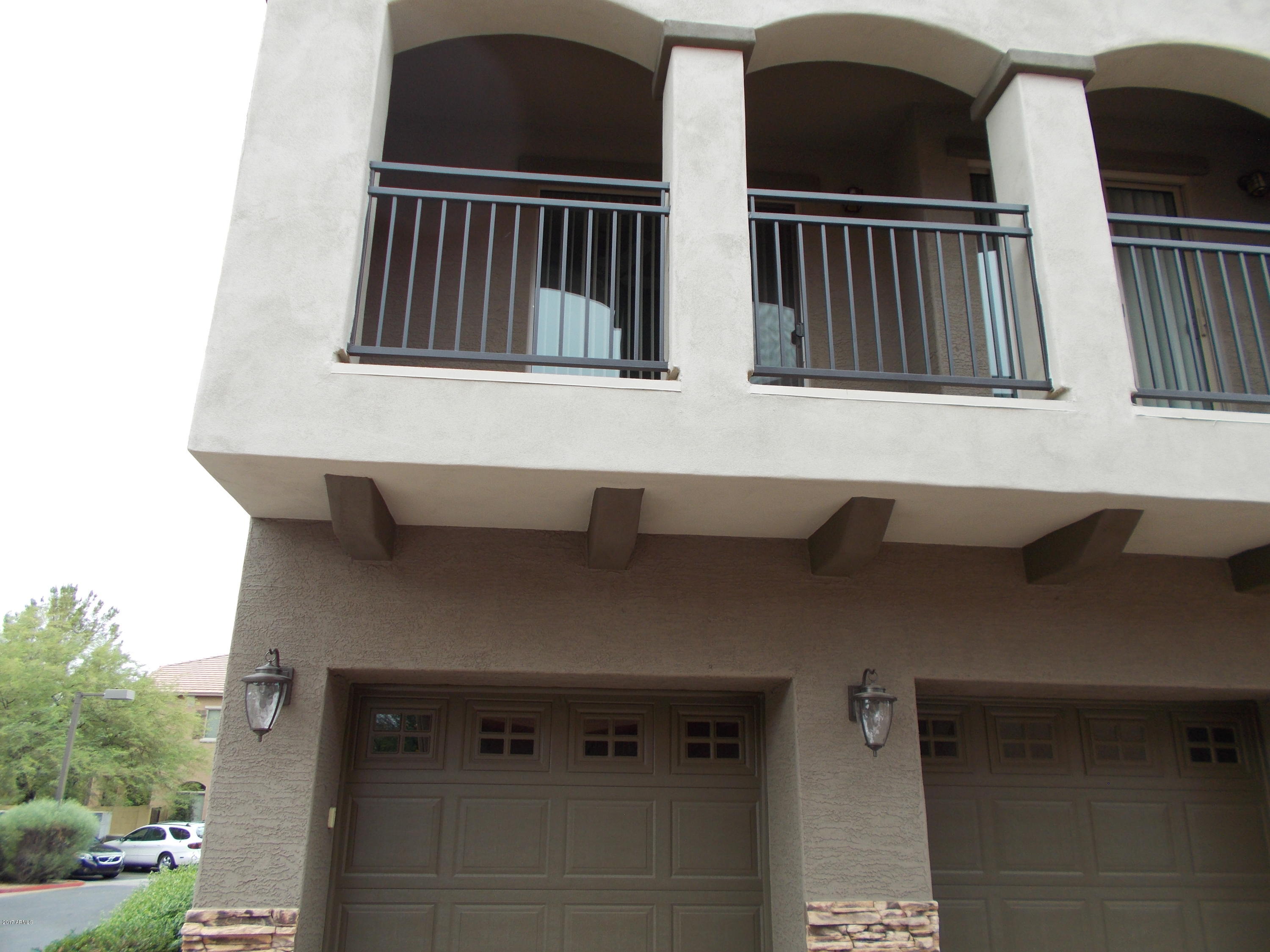 2150 East Bell Road, Unit 1149 Phoenix, AZ 85022 - Photo 10 of 30 BALCONY ABOVE GARAGE