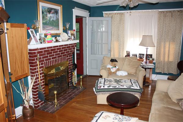 11 Edgeworth Road Quincy, MA 02171 - Photo 4 of 16 Gallery Image 4
