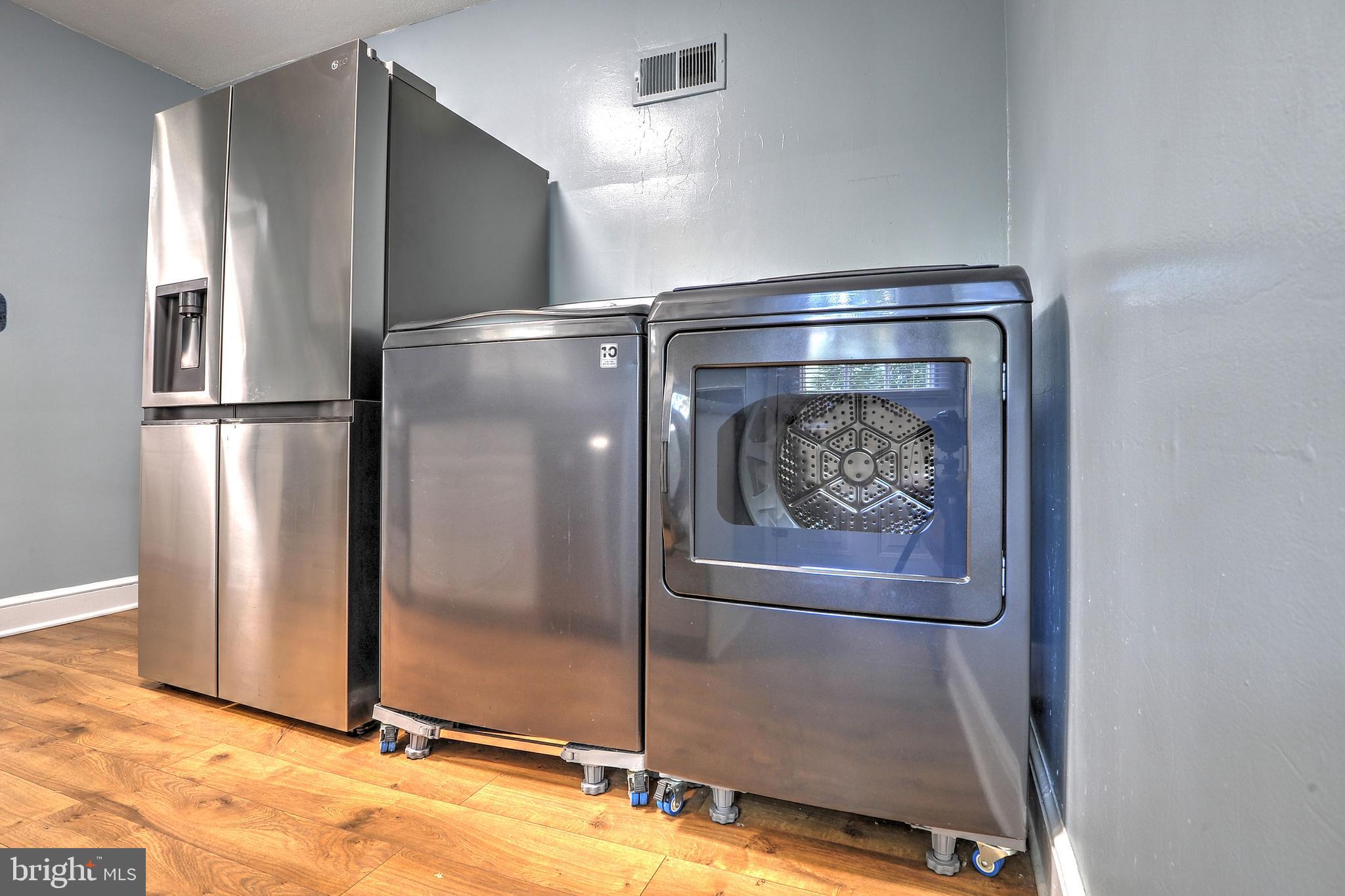 8016 Old Georgetown Road Bethesda, MD 20814 - Photo 14 of 36 New Appliances