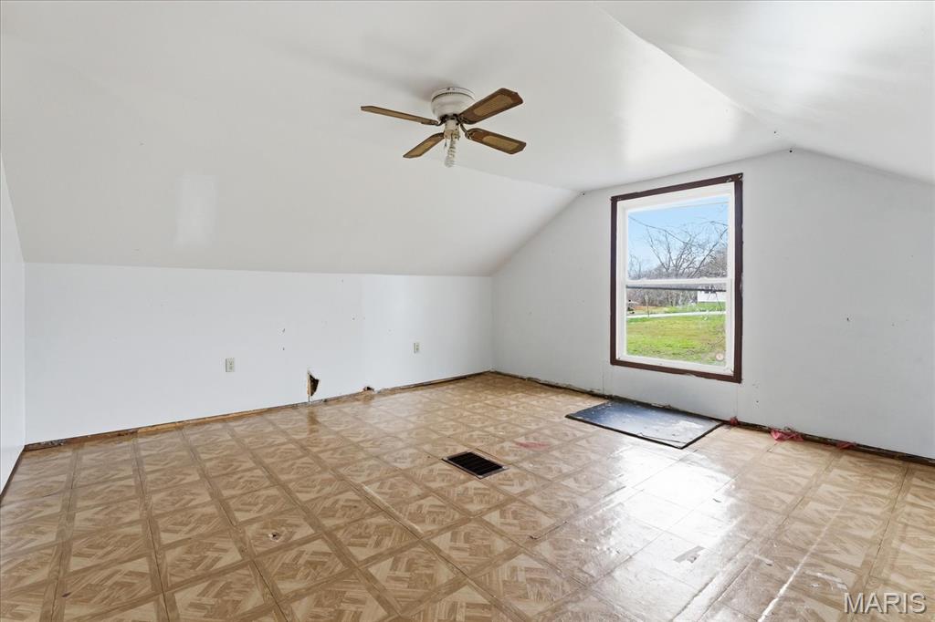 7253 Town Hall Road Belleville, IL 62223 - Photo 26 of 30