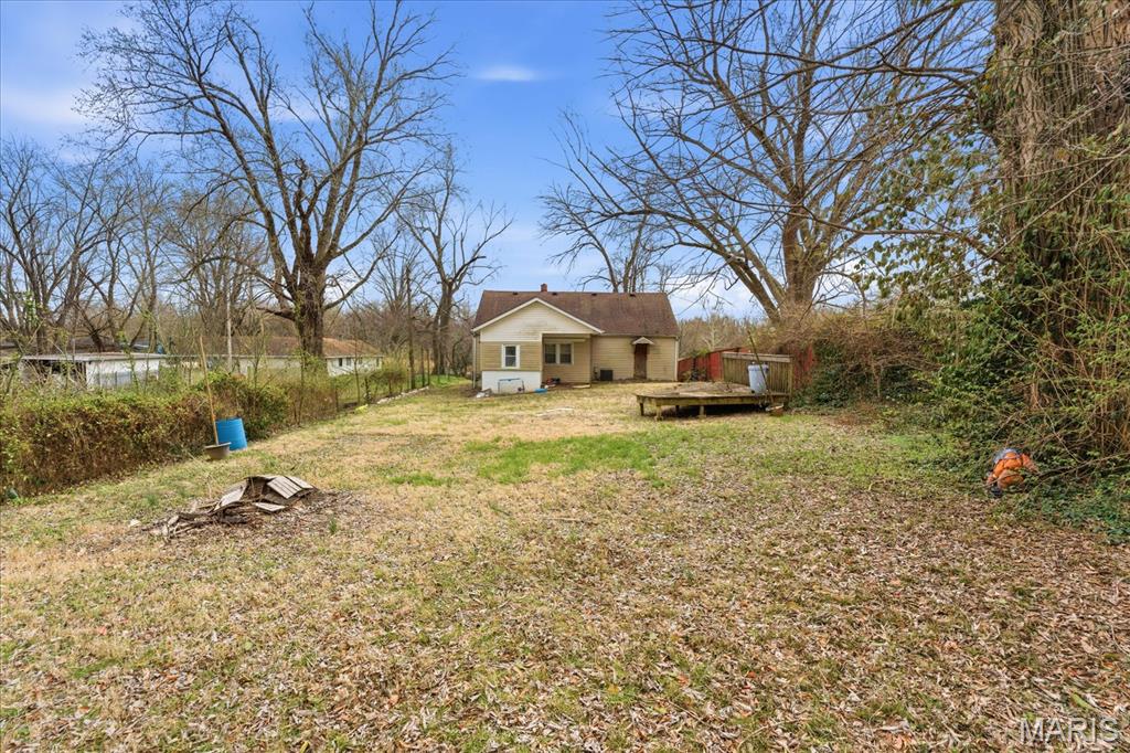 7253 Town Hall Road Belleville, IL 62223 - Photo 6 of 30