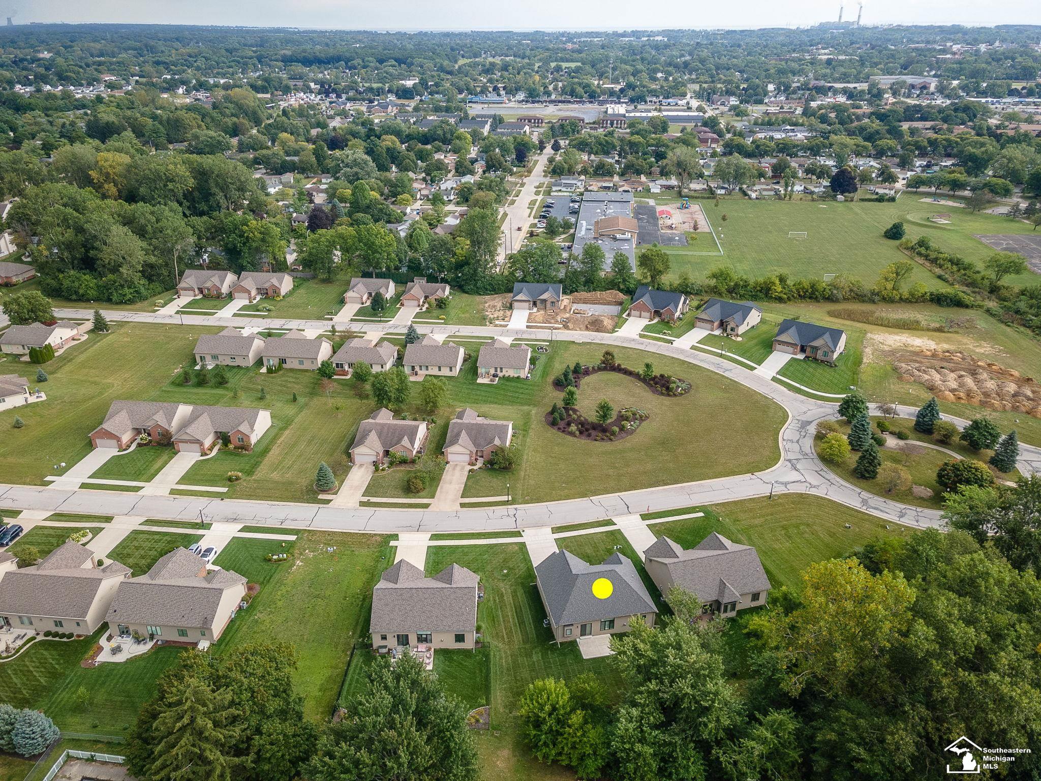545 Rose Crest Monroe, MI 48162 - Photo 42 of 44