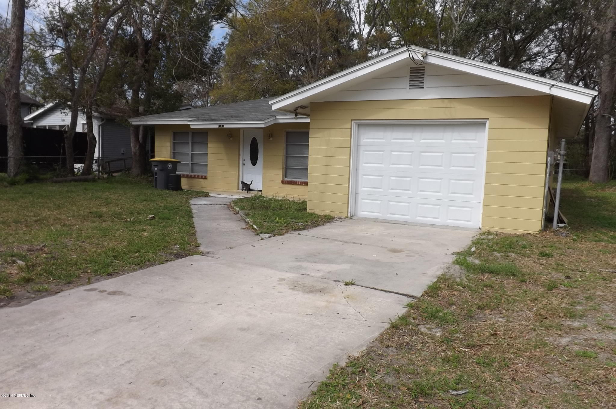 4141 Adirolf Road Jacksonville, FL 32207 - Photo 2 of 22 DSCF1684