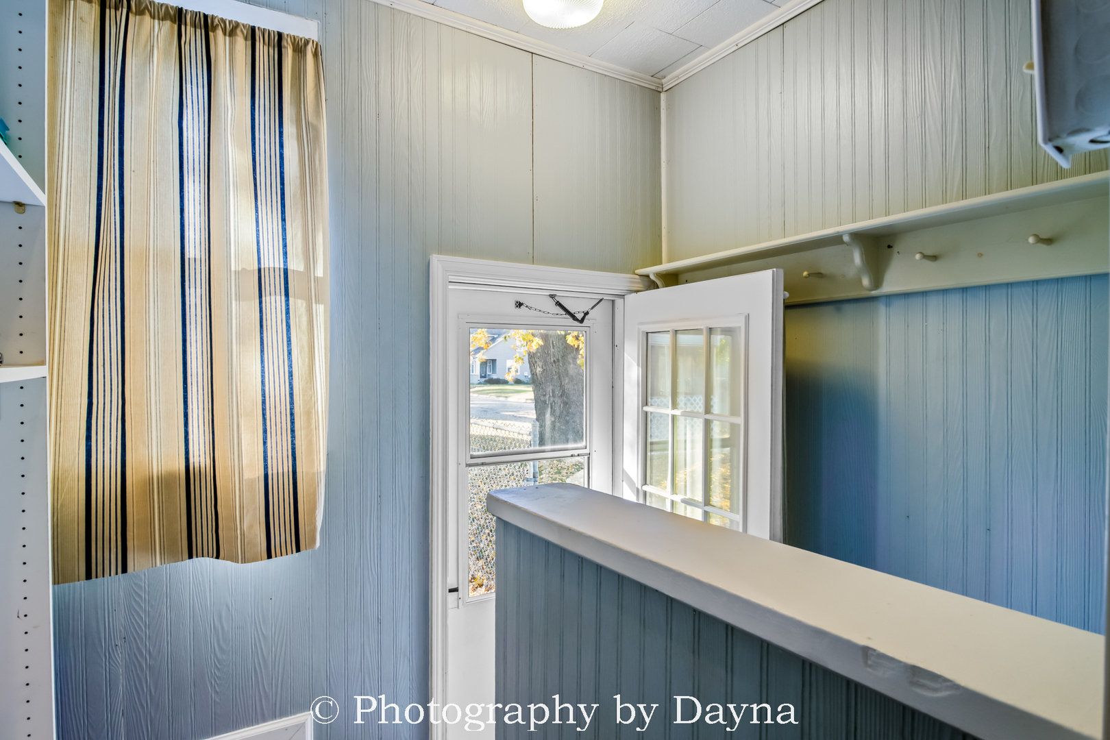 1501 South 7th Avenue Kankakee, IL 60901 - Photo 12 of 19 a view of an entryway