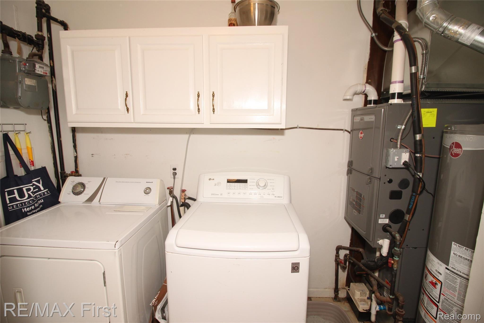 9021 Rackham Street Taylor, MI 48180 - Photo 11 of 34 IMG_6901.JPG
