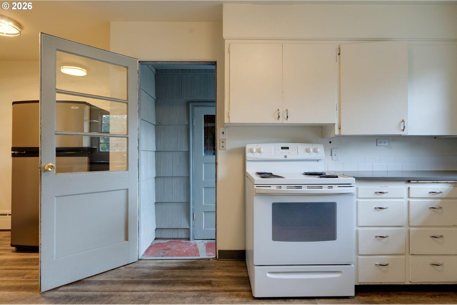 204 South Vernonia Road St. Helens, OR 97051 - Photo 11 of 30 Gallery Image 11