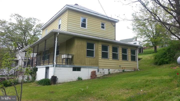 181 Martinsburg Road Berkeley Springs, WV 25411 - Photo 1 of 1