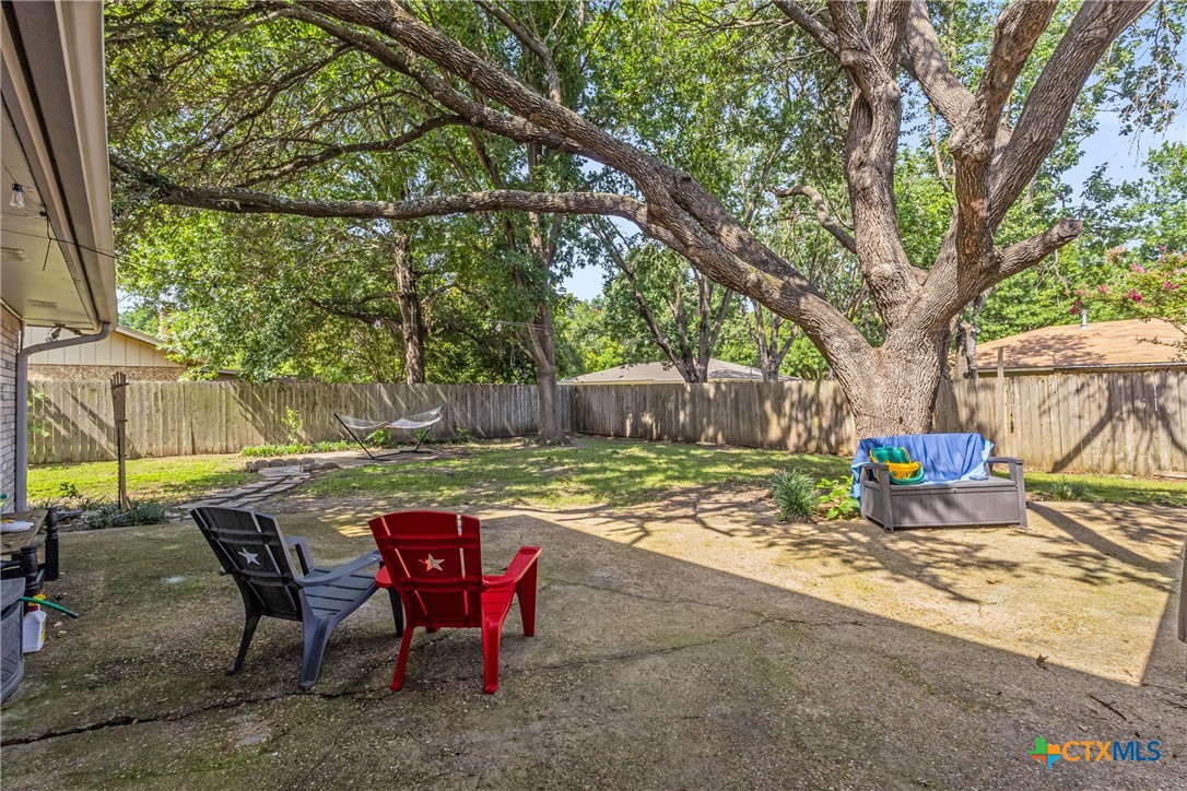 1604 North Cleveland Avenue Cameron, TX 76520 - Photo 37 of 46 a view of outdoor space yard and patio